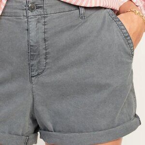 Old Navy Everyday Gray Khaki Shorts | Size L
